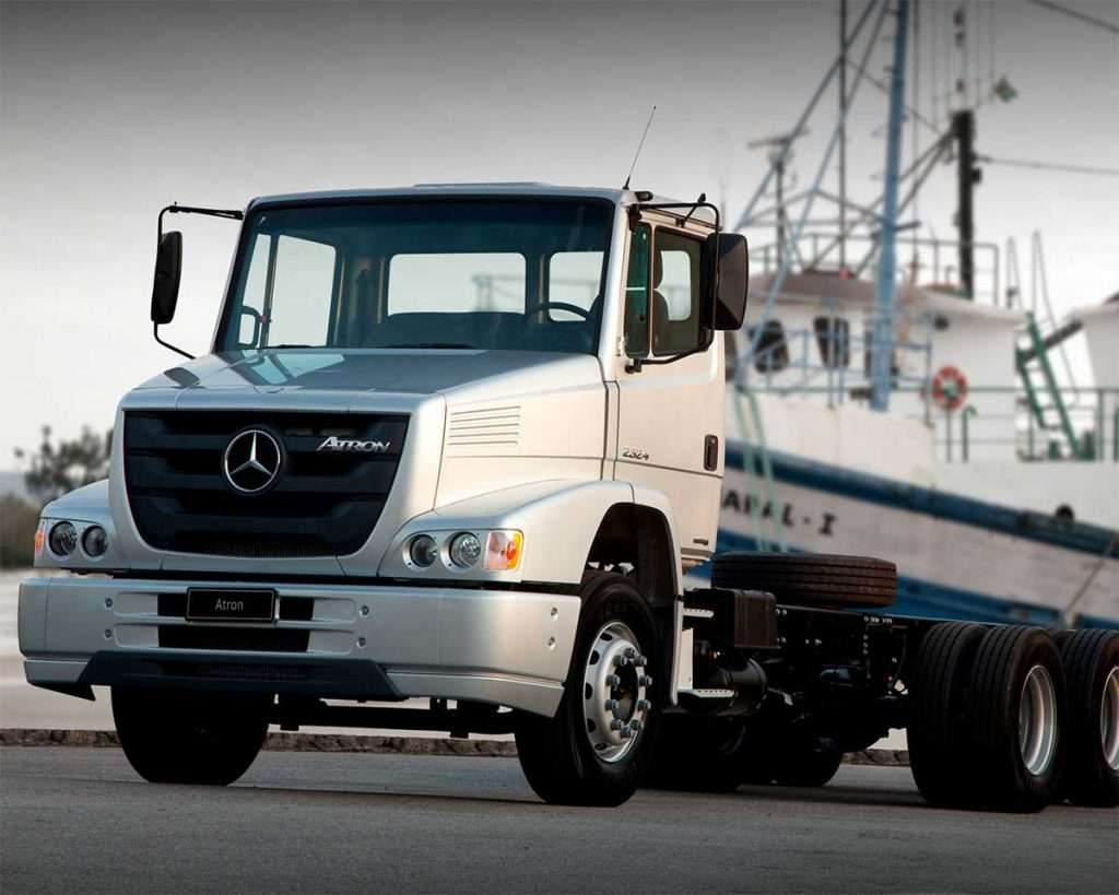 Mercedes-Benz Atron 2324 2012