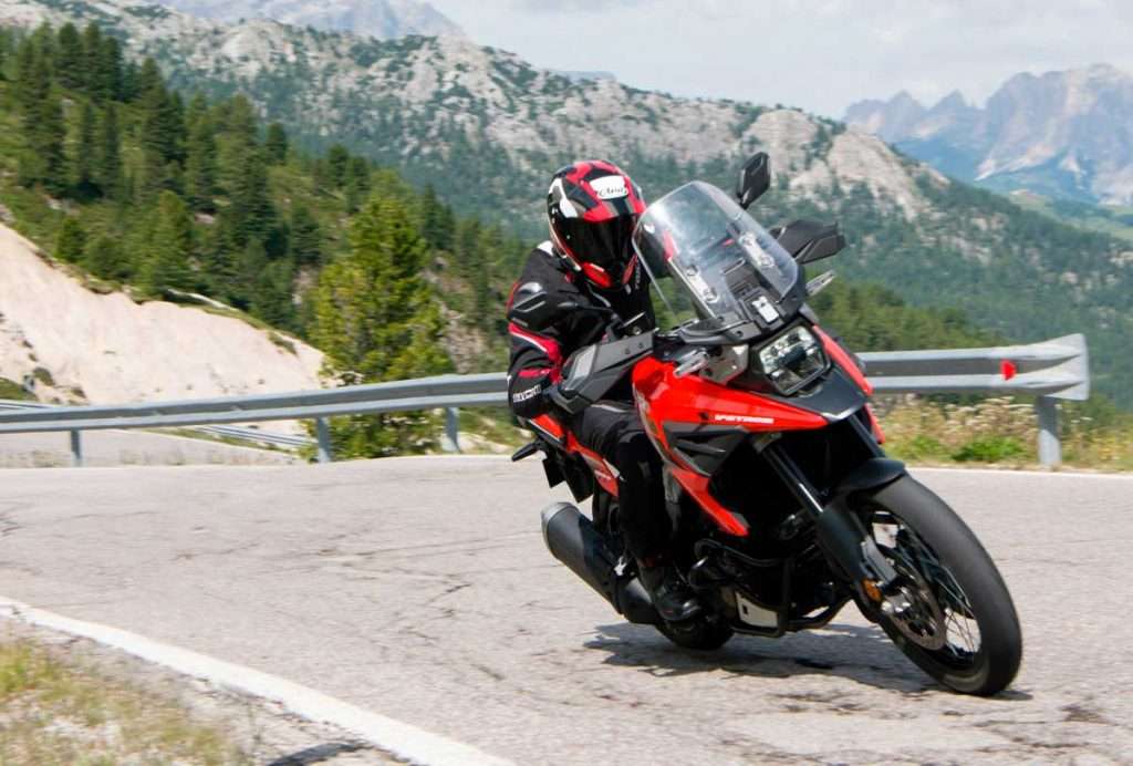 Suzuki V-Strom 2020