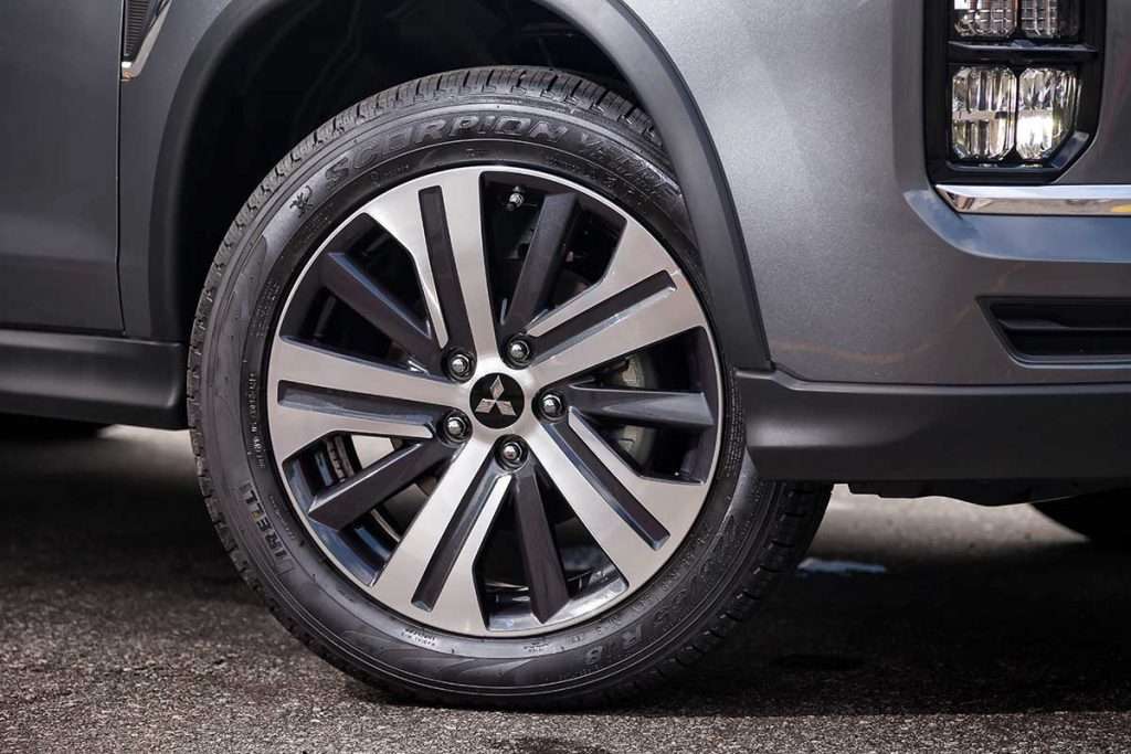 Roda Outlander Sport