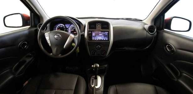 Painel Nissan V-Drive