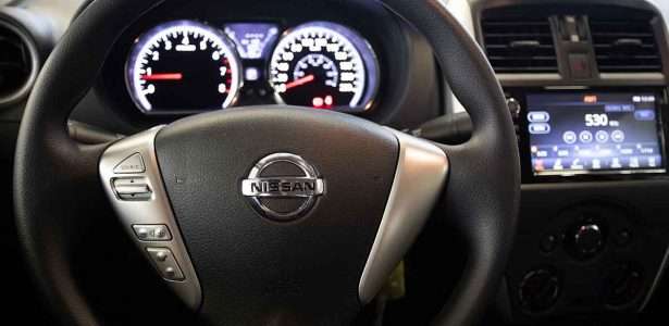 Painel Nissan V-Drive
