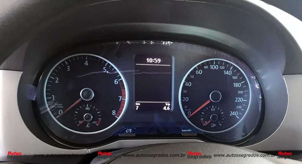 Volkswagen Fox Connect 2021