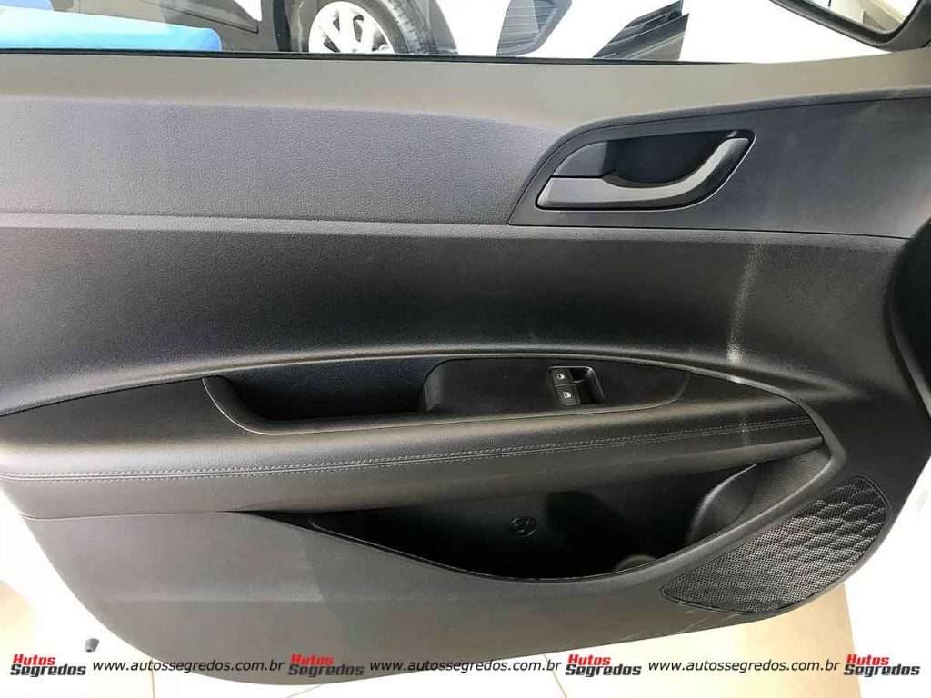 Forro de porta Hyundai HB20 2021