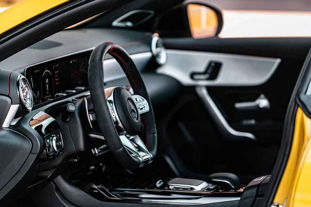 Mercedes-Benz CLA 45 S AMG
