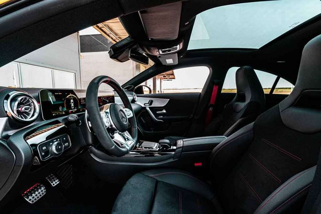 Mercedes-Benz CLA 45 S AMG