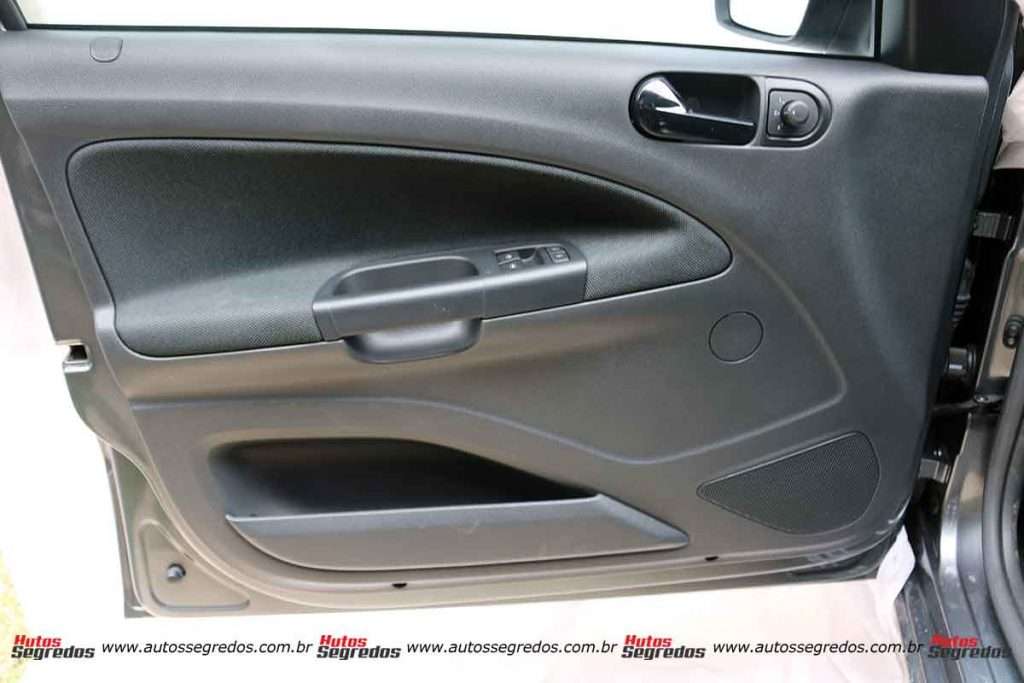 Forro de porta VW Voyage