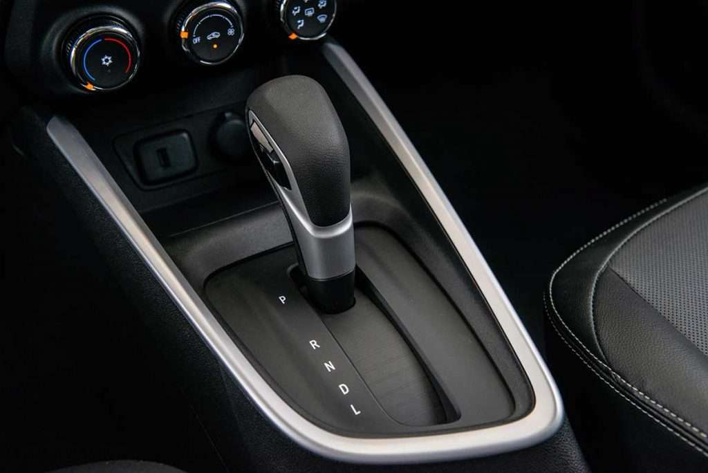 Chevrolet Onix Plus Midnight