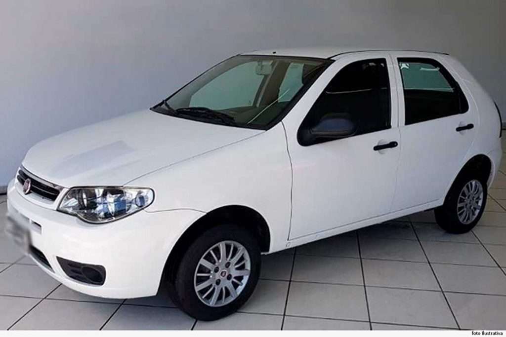 Palio Fire leilão TJMG