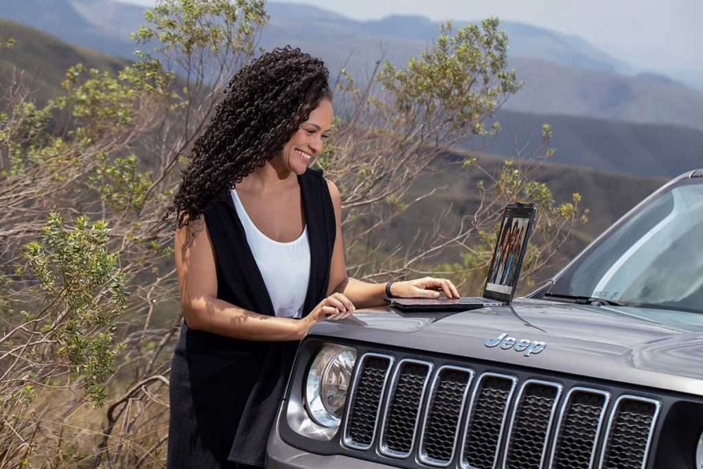 Jeep, Fiat e Ram carro conectados