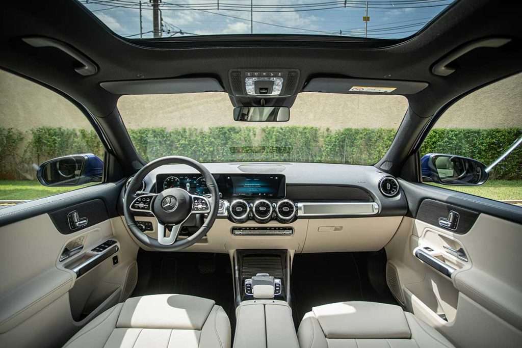 Painel Mercedes-Benz GLB Launch Edition