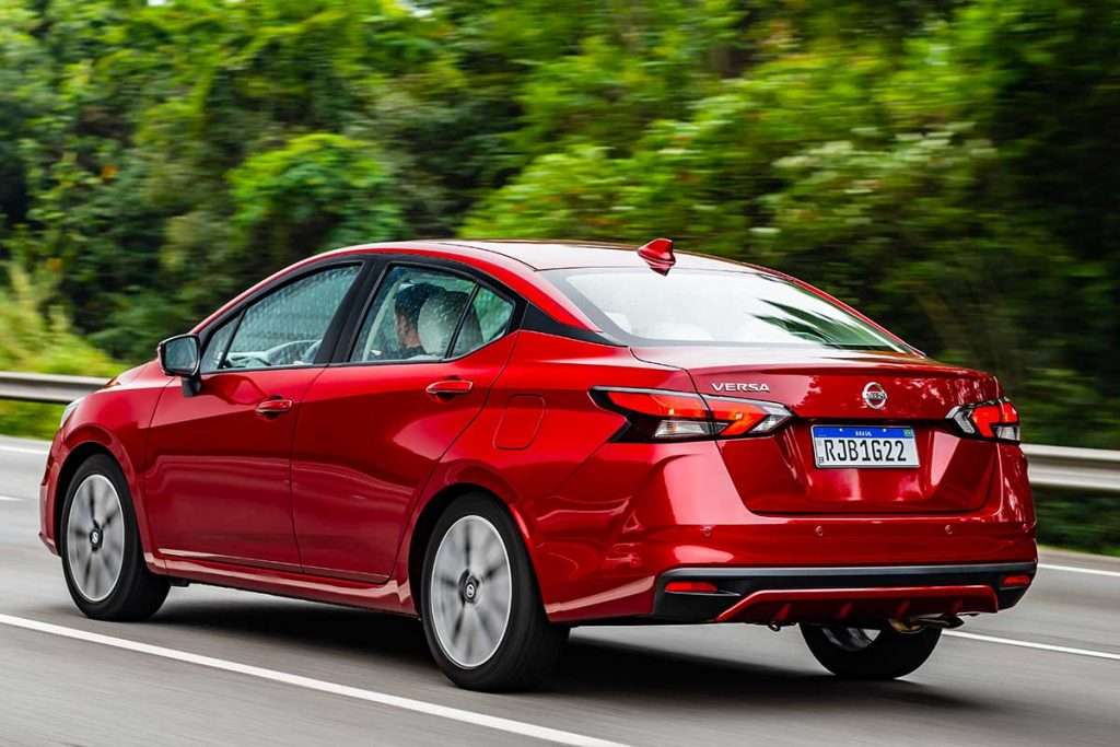 Versa 2021