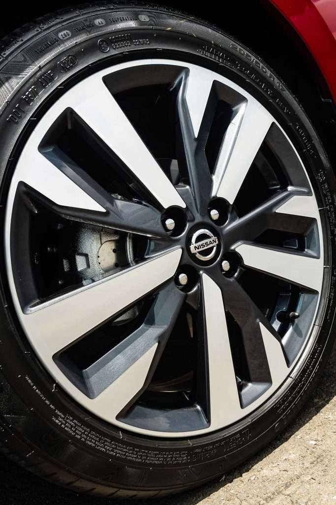 Versa 2021