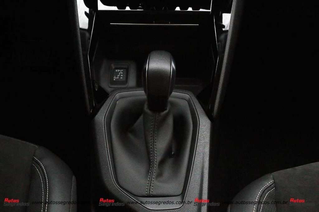 câmbio novo Peugeot 208 2021