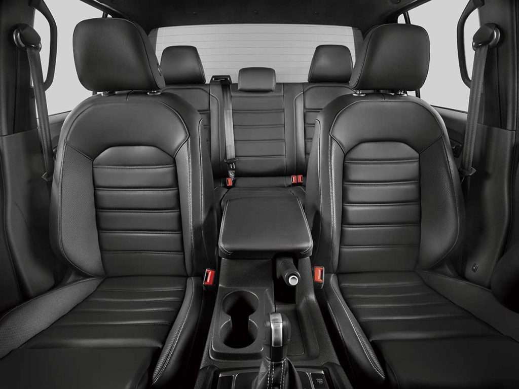 VW Amarok Black Style