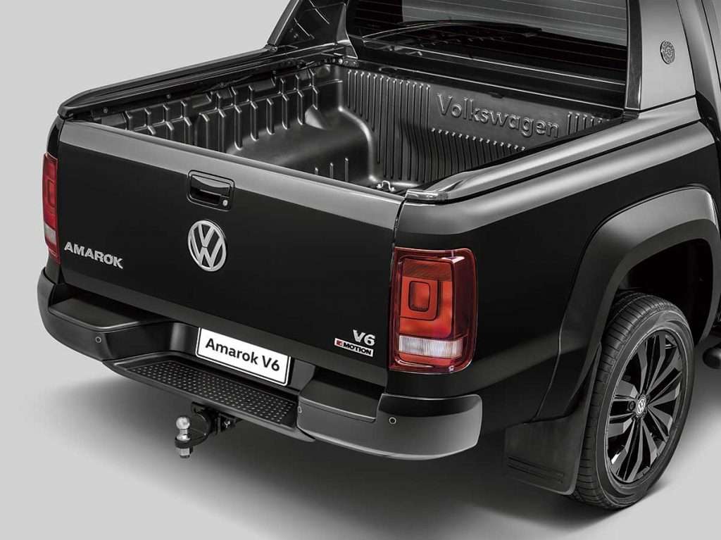 VW Amarok Black Style 2021