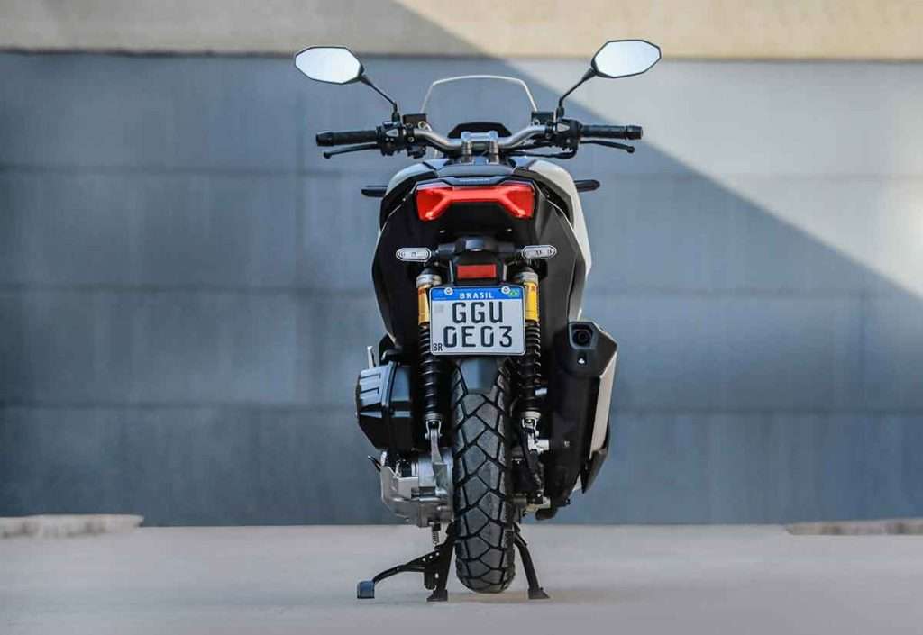 ADV 150