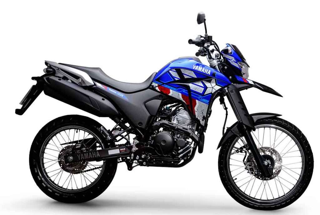 Yamaha Lander 250 Capitão América