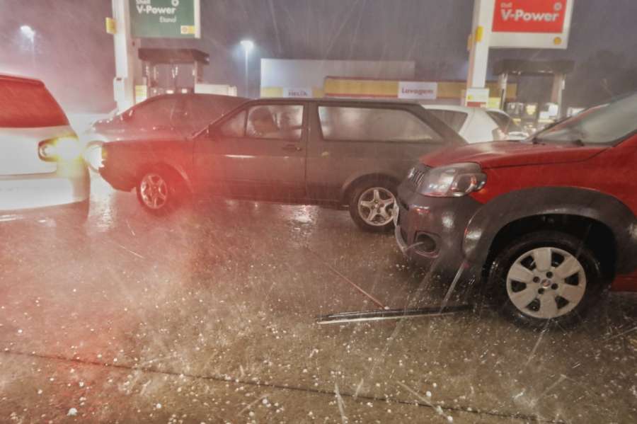carro chuva de granizo