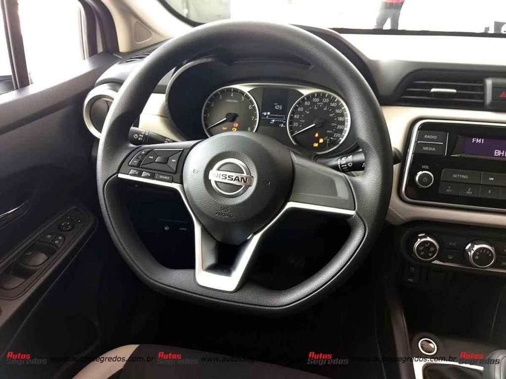 volante Versa 1.6
