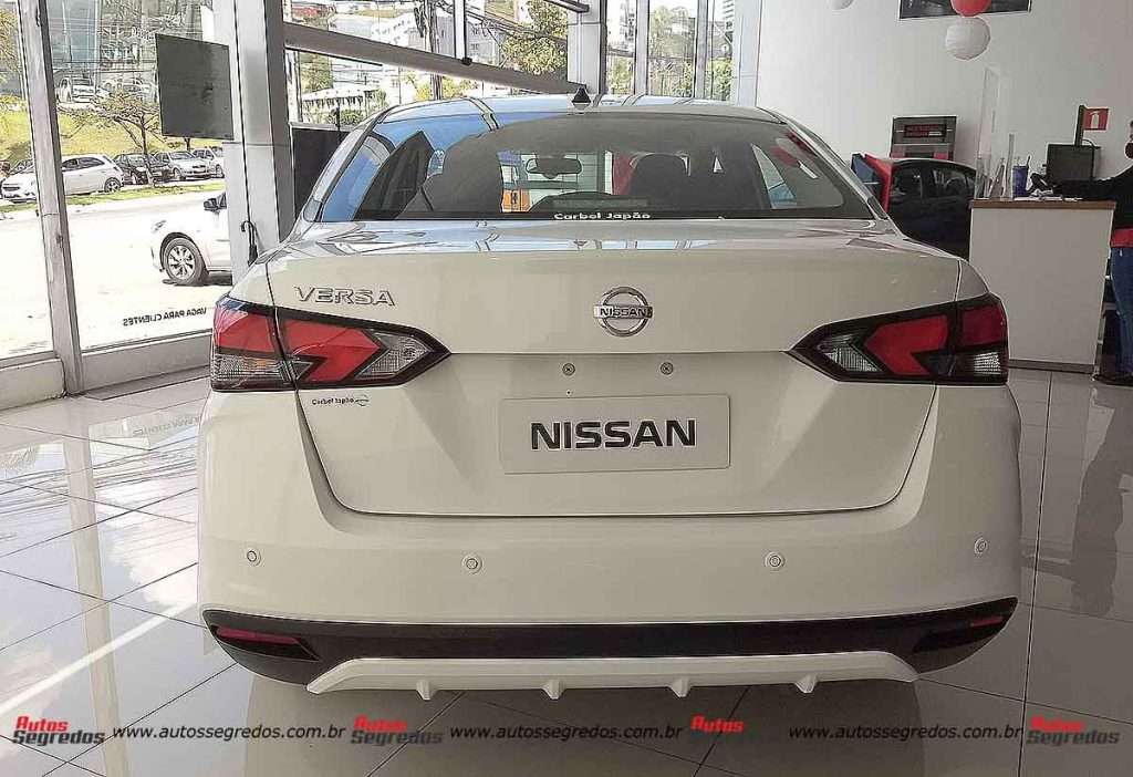 Versa 1.6 2021
