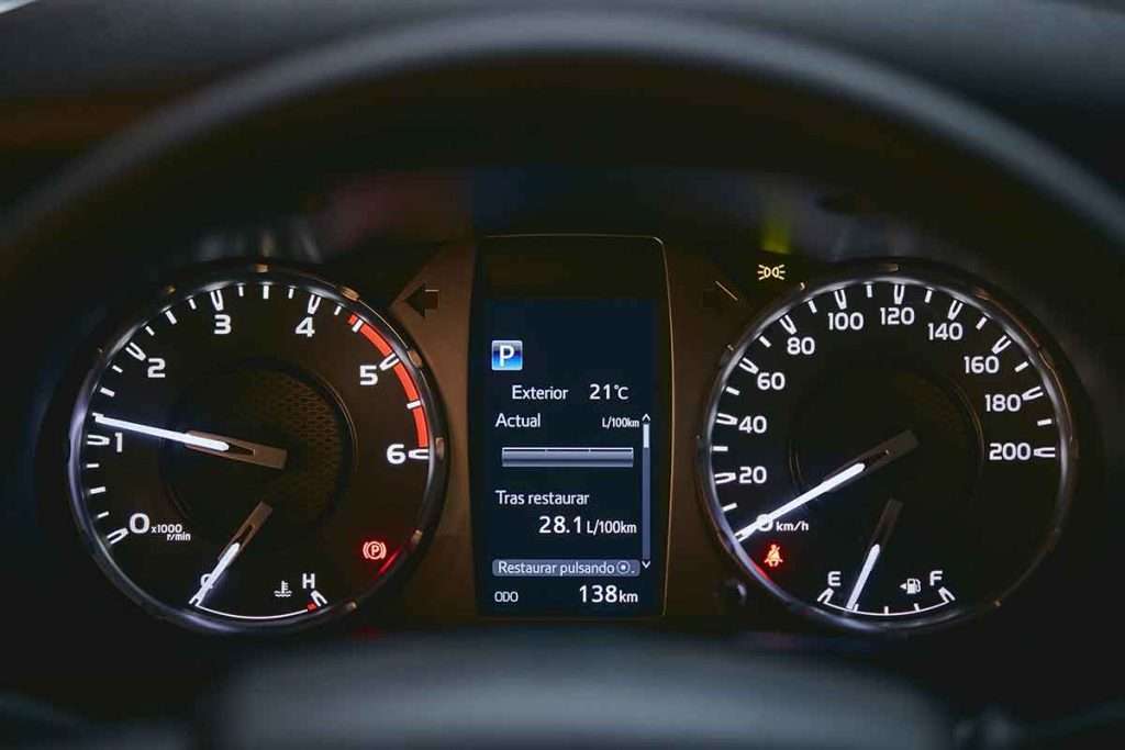 Quando de instrumentos Hilux SRX