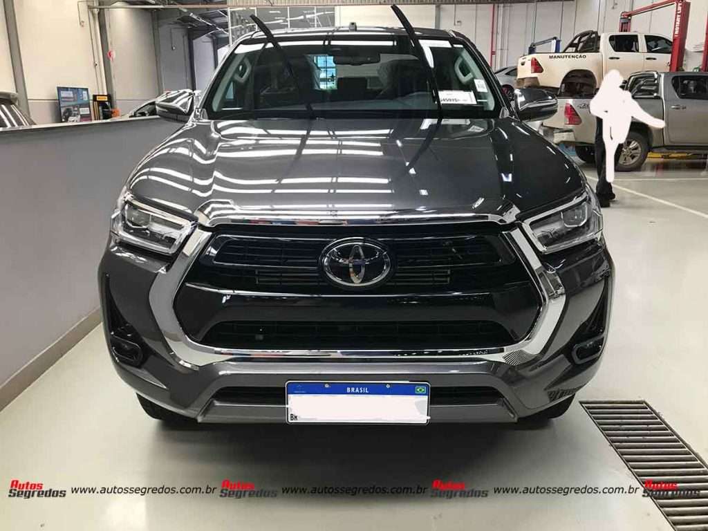 Hilux SRX