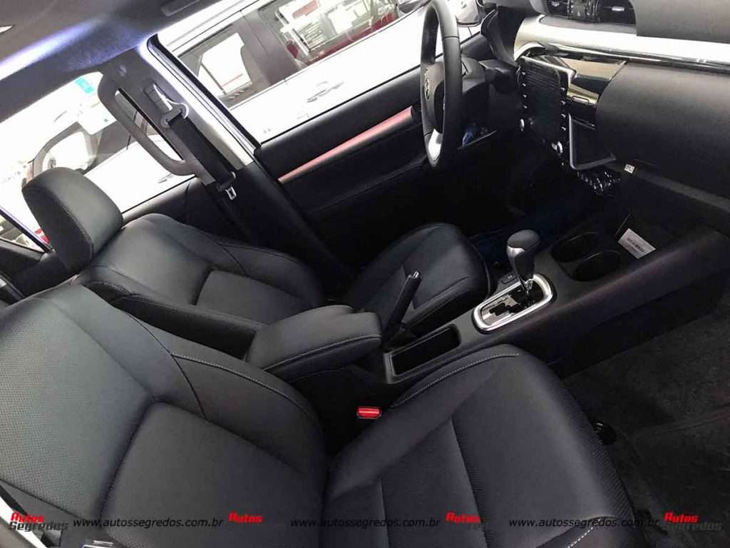 Hilux SRX 2021
