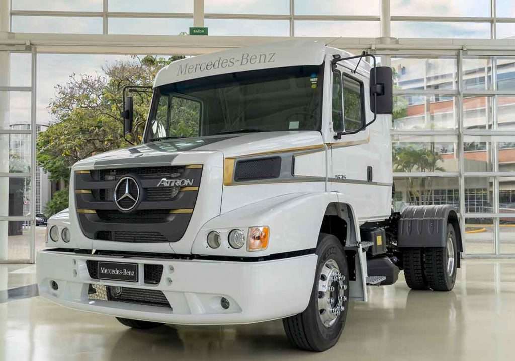 Mercedes-Benz 1635