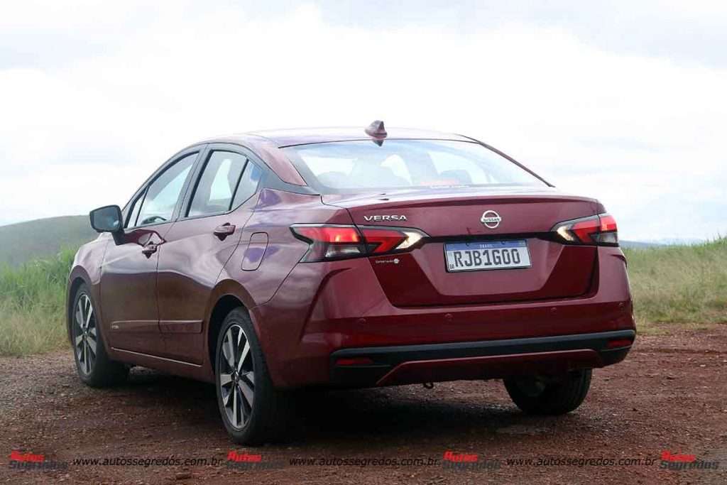 Versa 2021