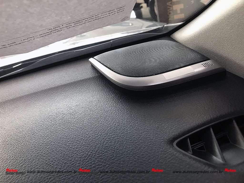 Som JBL SW4 SRX