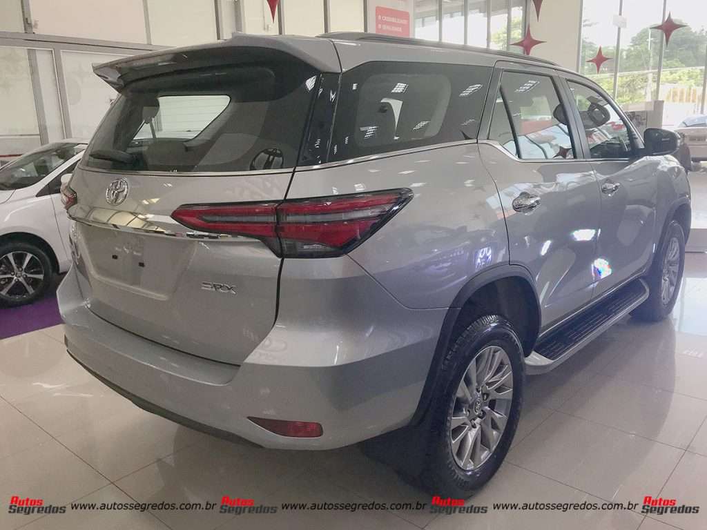 Novo SW4 SRX 2021