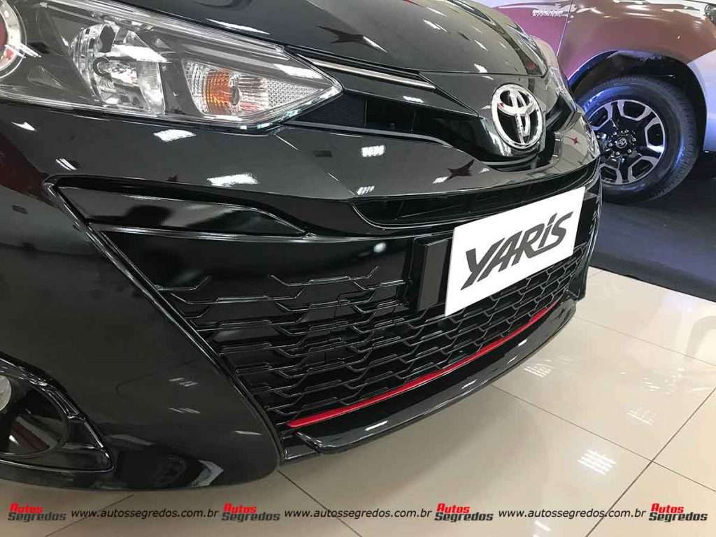 Yaris S