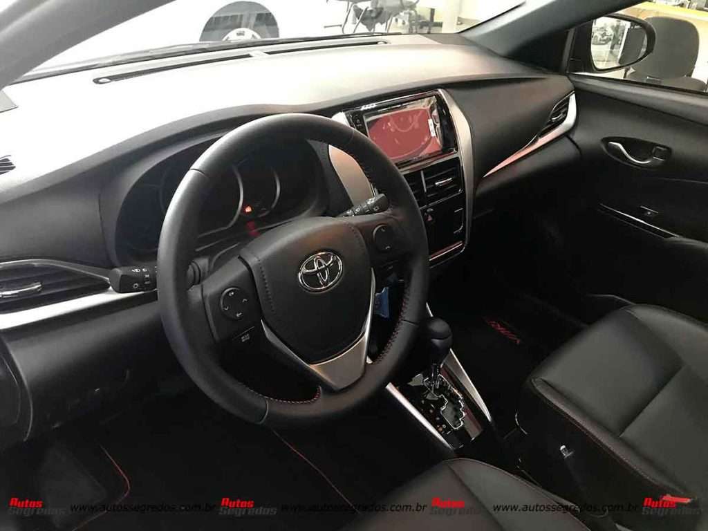 Volante Yaris S
