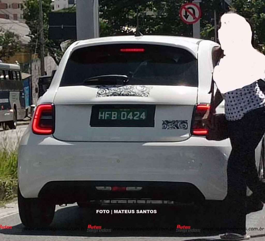 flagra Fiat 500e Action