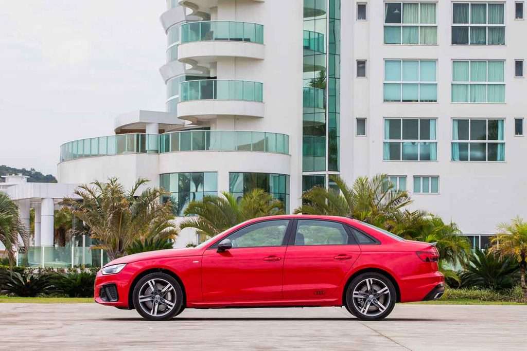 Novo Audi A4