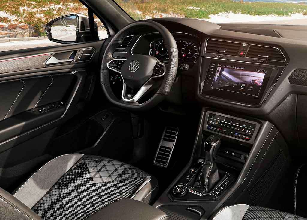 Novo painel Tiguan Allspace R-Line 2022