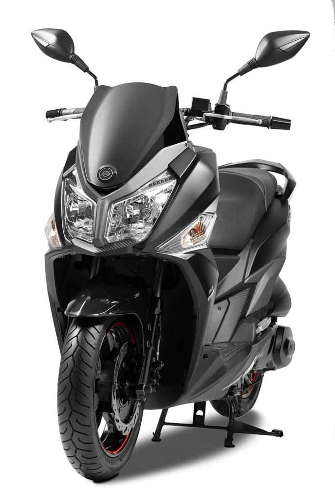 Scooter Cruisym 150