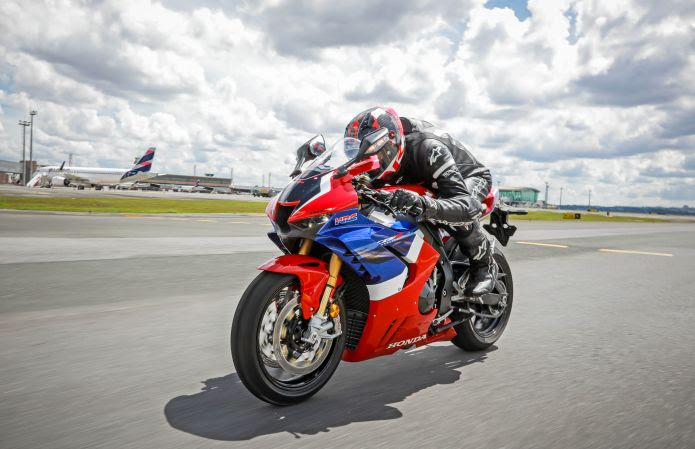 CBR 1000RR-R Fireblade SP 2022