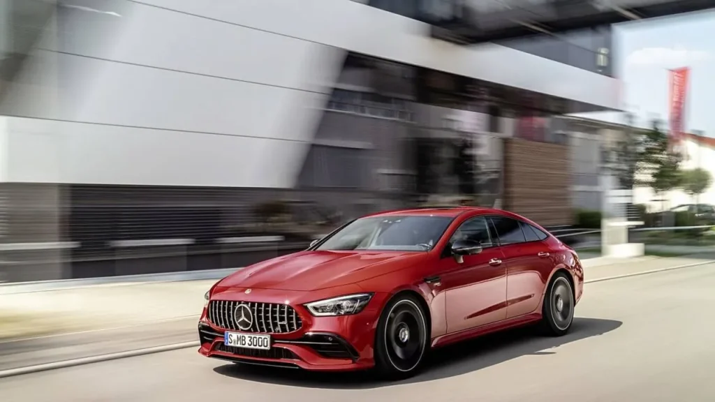 Mercedes-AMG GT 43 marcas premium