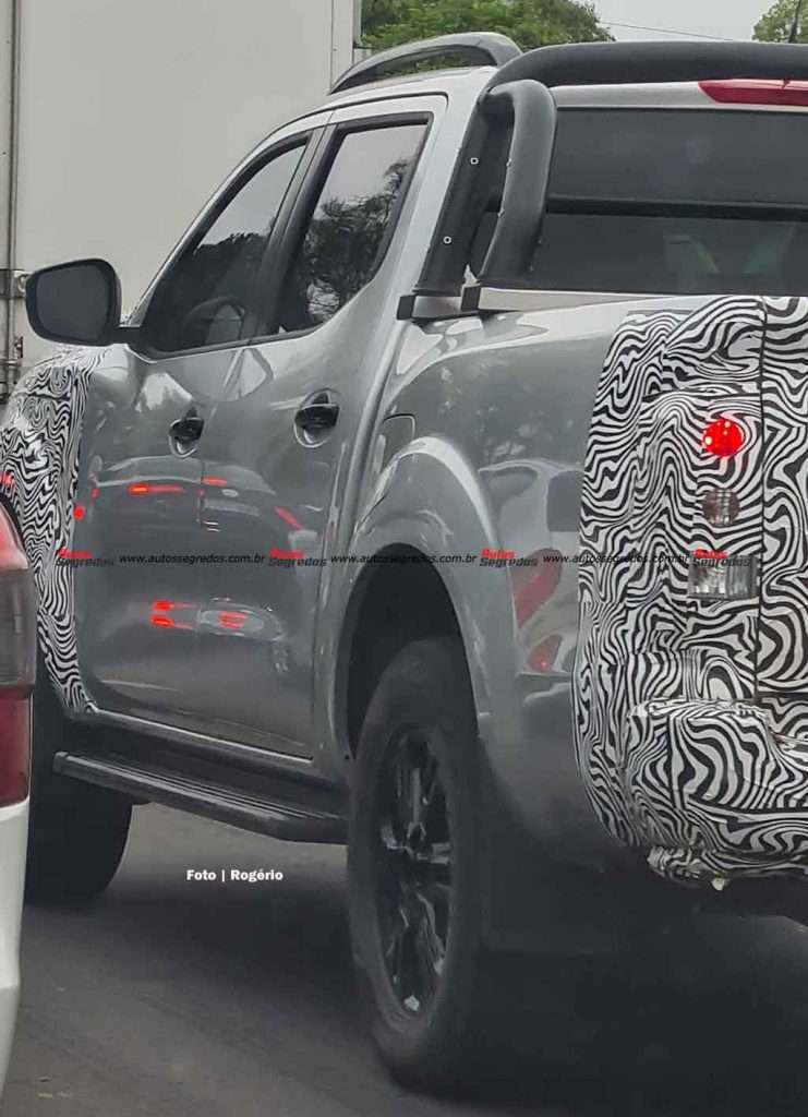 Nissan Frontier 2023