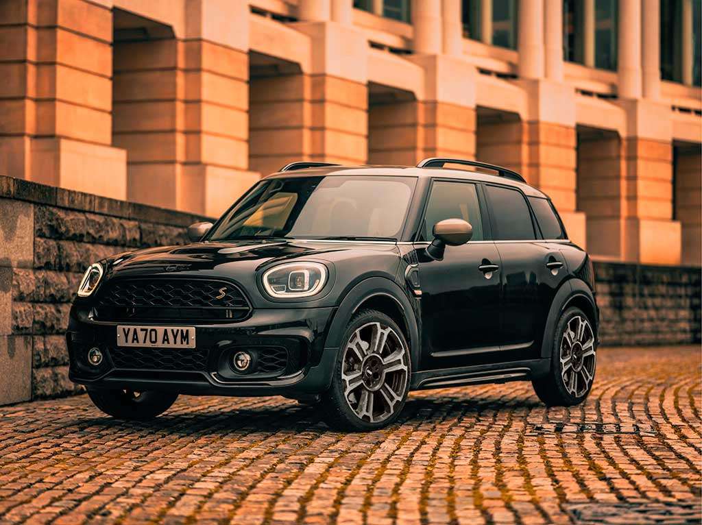Cooper S E Countryman ALL4 - Shadow Edition