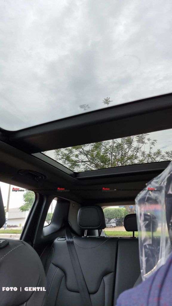 Teto solar panorâmico Renegade S 2022