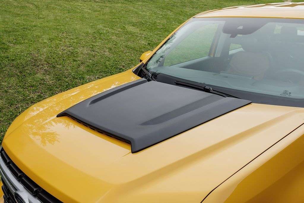 entrada de ar capô Ford Maverick