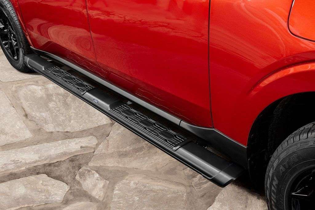 Estribo lateral Ford Maverick