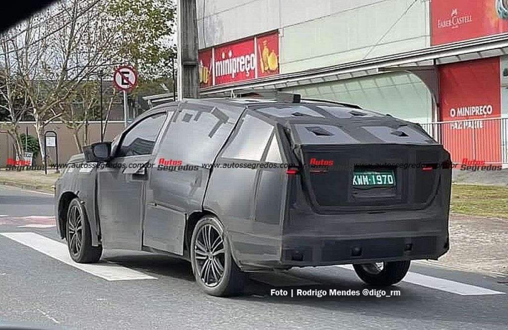 Fiat Fastback 2023