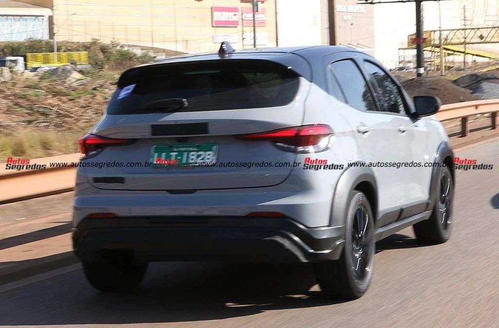 Fiat Pulse Abarth 2023