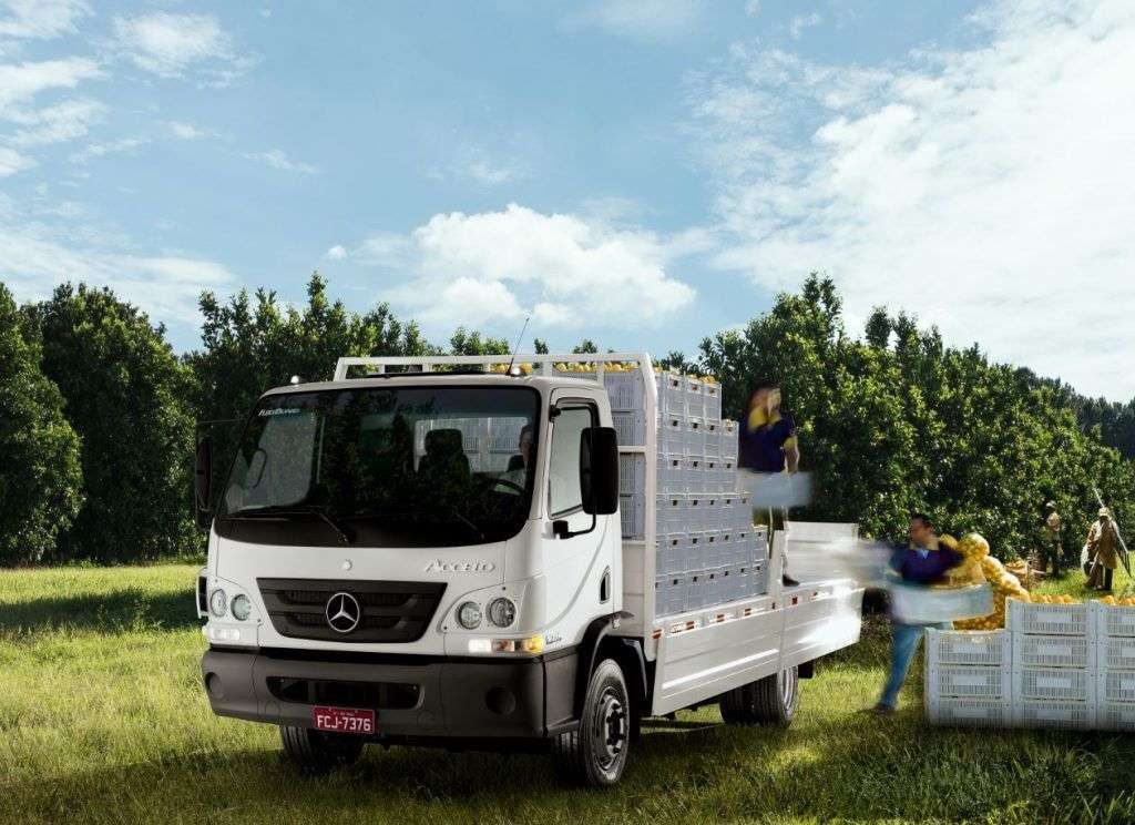 Mercedes-Benz Accelo 1016 b
