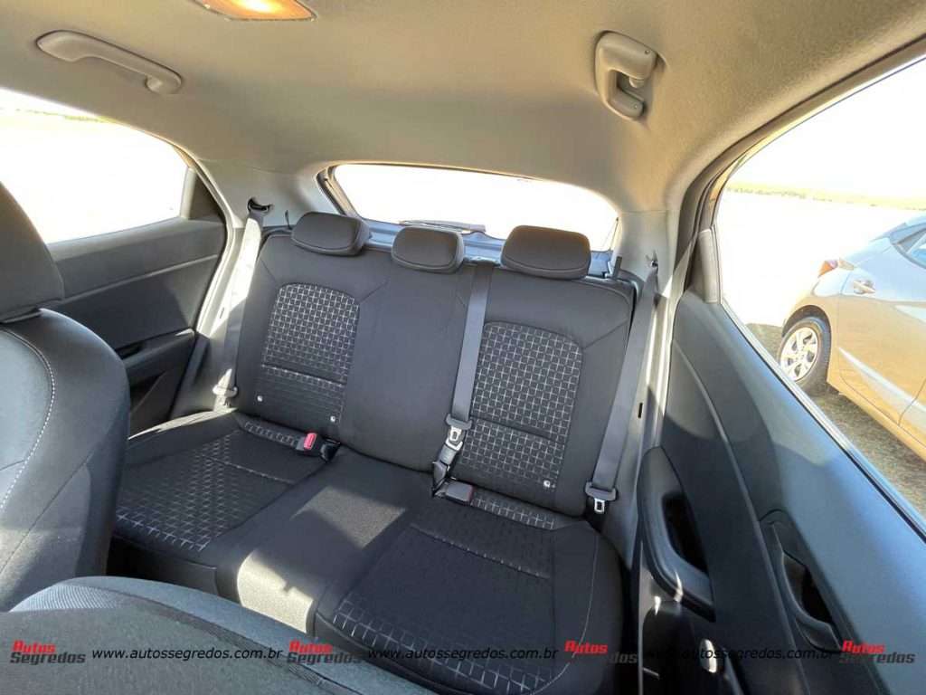 banco traseiro do novo Hyundai HB20 1.0 Sense 2023
