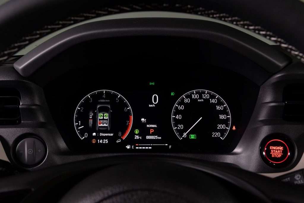 Quadro de instrumentos do Honda HR-V Advance 1.5 Turbo Flex 2023