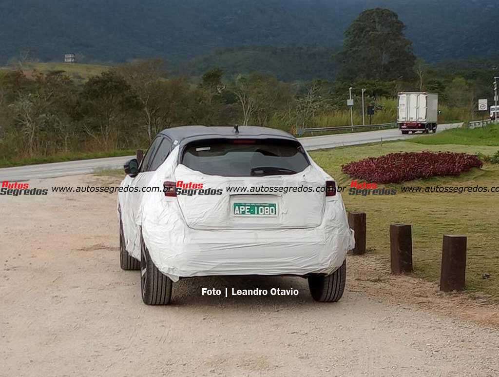 Mula novo SUV Nissan que terá plataforma CMF-B